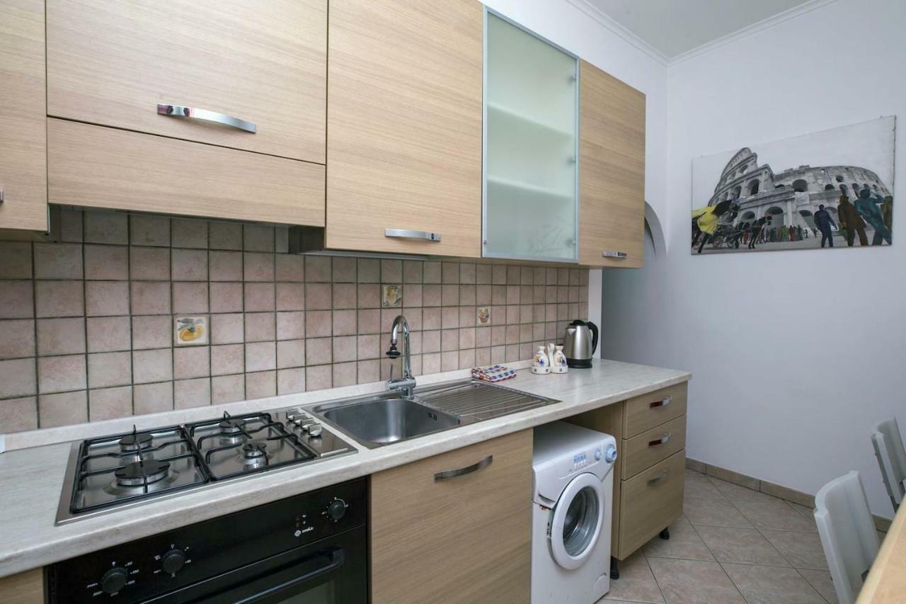 Il Cortiletto Di Via Tuscolana Apartment Рим Екстериор снимка